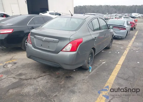 2016 Nissan Versa 1.6 S z USA, uszkodzony, nr VIN 3N1CN7AP6GL913056